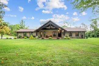 203 Clare Dr, Washington, PA 15301