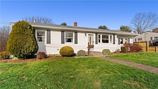 19 Vera Rd, Coventry, RI 02816