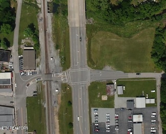 107 &149 E Jackson Ave, Spring City, TN 37381