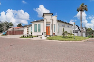 1901 Lake Point Dr, Mission, TX 78572