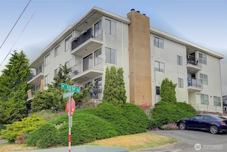 10106 Greenwood Ave N Unit 301, Seattle, WA 98133