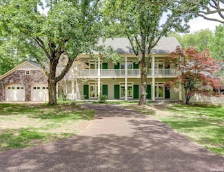 126 Lakeside Ln, Hot Springs National Park, AR 71901
