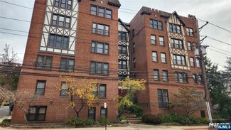 109 Grand Ave Unit 1C, Englewood, NJ 07631