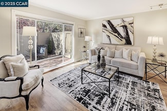 2424 Tice Creek Dr Unit 2, Walnut Creek, CA 94595