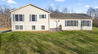 98 Black Creek Rd, Esopups, NY 12429