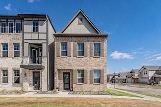 7505 Laburnam Rd, Dallas, TX 75228
