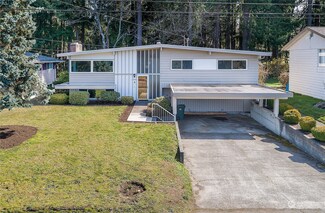 5303 Sunset Ln, Everett, WA 98203