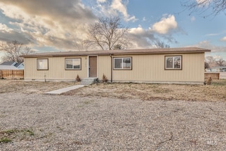 207 N Fouch St, Parma, ID 83660