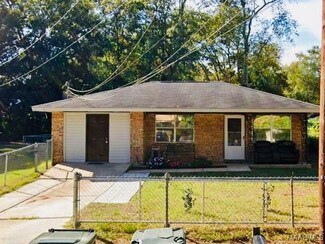 507 W Newton St, Dothan, AL 36303