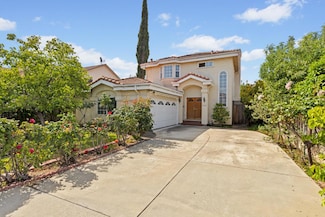 21818 Lomita Ave, Cupertino, CA 95014