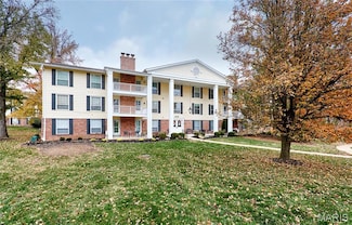 1525 Hampton Hall Dr Unit 5, Chesterfield, MO 63017