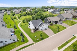 1067 Alta Ave N, Hudson, WI 54016