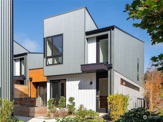 220 Canopy Path NW, Bainbridge Island, WA 98110