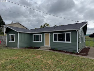 847 NE Jackson Ave, Myrtle Creek, OR 97457
