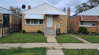 4542 S Lamon Ave, Chicago, IL 60638