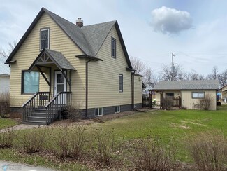 315 11th St N, Breckenridge, MN 56520