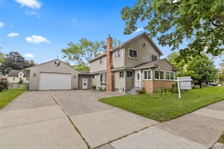 326 Woodlawn Ave, Royal Oak, MI 48073