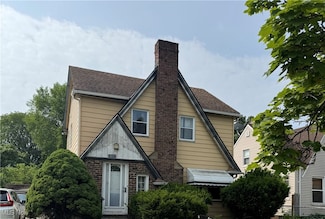 13211 Bellaire Rd, Cleveland, OH 44135