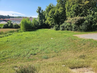 2980 Harrison St, Batesville, AR 72501