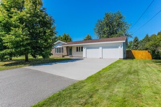 5116 Elm St, Schofield, WI 54476