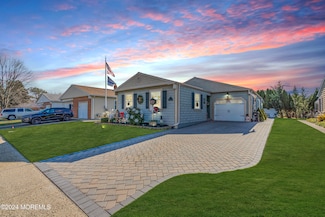354 Port Royal Dr, Toms River, NJ 08757