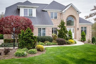 125 Dyers Stone Dr, Eighty Four, PA 15330