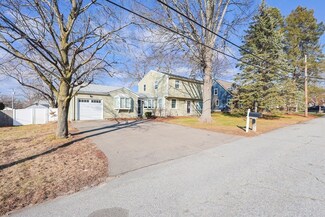 23 Bretton Woods Dr, Attleboro, MA 02703
