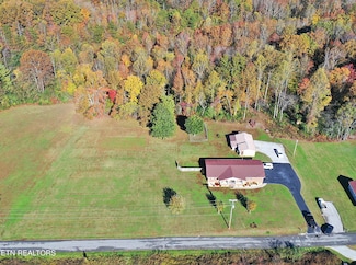 1058 Mountain View Rd, Robbins, TN 37852