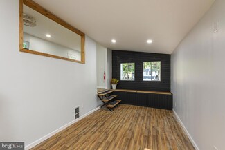 48 Hazelwood Dr, Pittsgrove, NJ 08318
