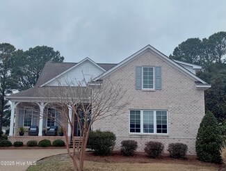 563 Windstar Ln, Wilmington, NC 28411