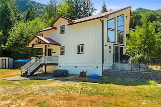 178 Bear Mountain Rd, Morton, WA 98356