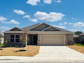1129 River Wood, Seguin, TX 78155
