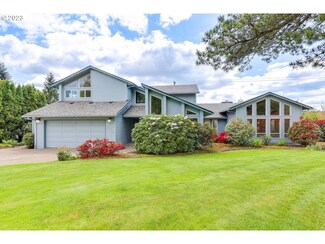 16990 NW Park Ct, Beaverton, OR 97006