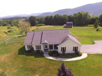 379 Stoney Meadow Ln, Bristol, VT 05443