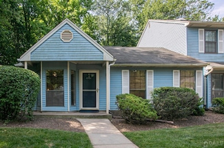2301 Timber Oaks Rd, Edison, NJ 08820