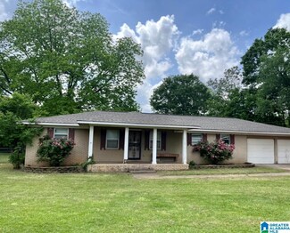 118 April Ln, Oxford, AL 36203