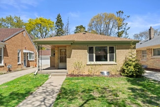 2206 W Marne Ave, Milwaukee, WI 53209
