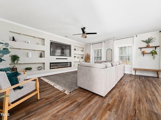 325 Azalea Gaze Dr, Youngsville, NC 27596