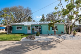 2010 Bayview Place, Indian Rocks Beach, FL 33785