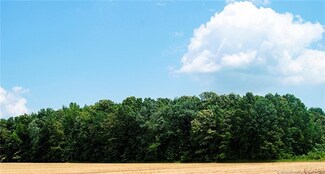 4644 W Ten Cent Rd, Hanover, IN 47243
