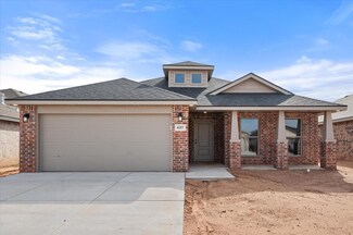 627 E 31st St, Wolfforth, TX 79382
