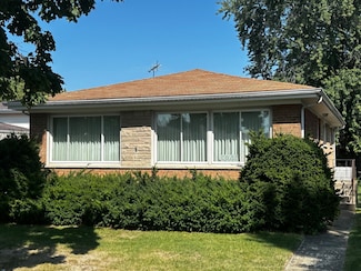 5844 Warren St, Morton Grove, IL 60053