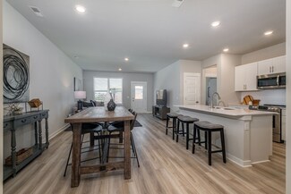 2040 Township Dr, Franklin, TN 37064