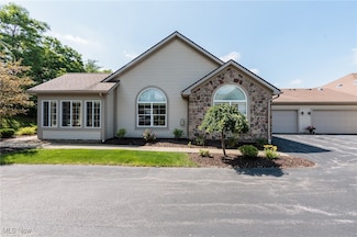 1449 Newman Dr, Brunswick, OH 44212