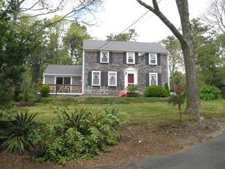 3 Conifer Woods Rd, Harwich Port, MA 02646