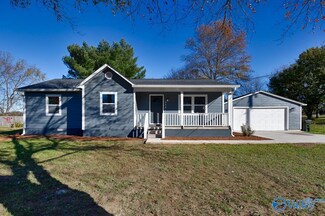 111 Boles Rd, Hazel Green, AL 35750
