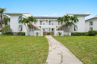 271 Cypress Point Dr, Palm Beach Gardens, FL 33418
