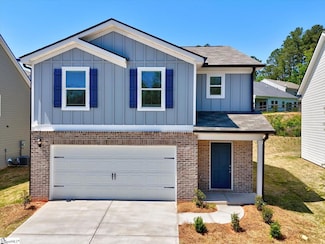 1140 Denington Dr, Spartanburg, SC 29307