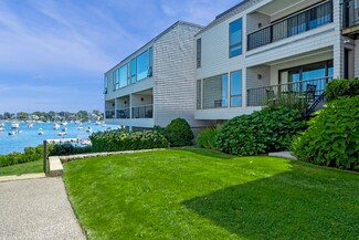 35 Wharf Path Unit B, Marblehead, MA 01945