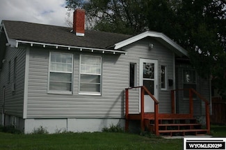 1841 E B St, Torrington, WY 82240